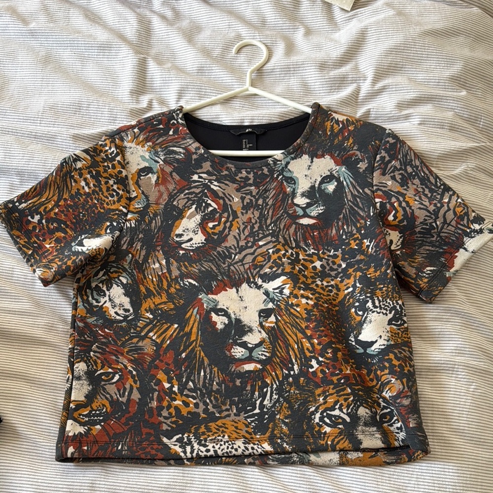 Animal Print Short Sleeve Top